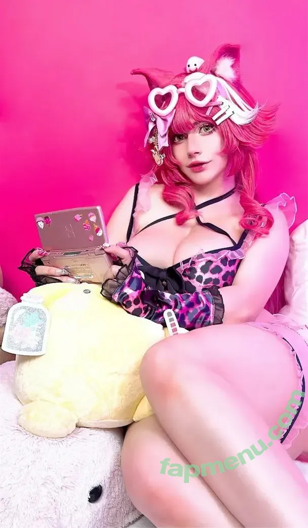 Punk_Macarroni nude photo #0001 (PunkMacarroni / punk__macarroni)