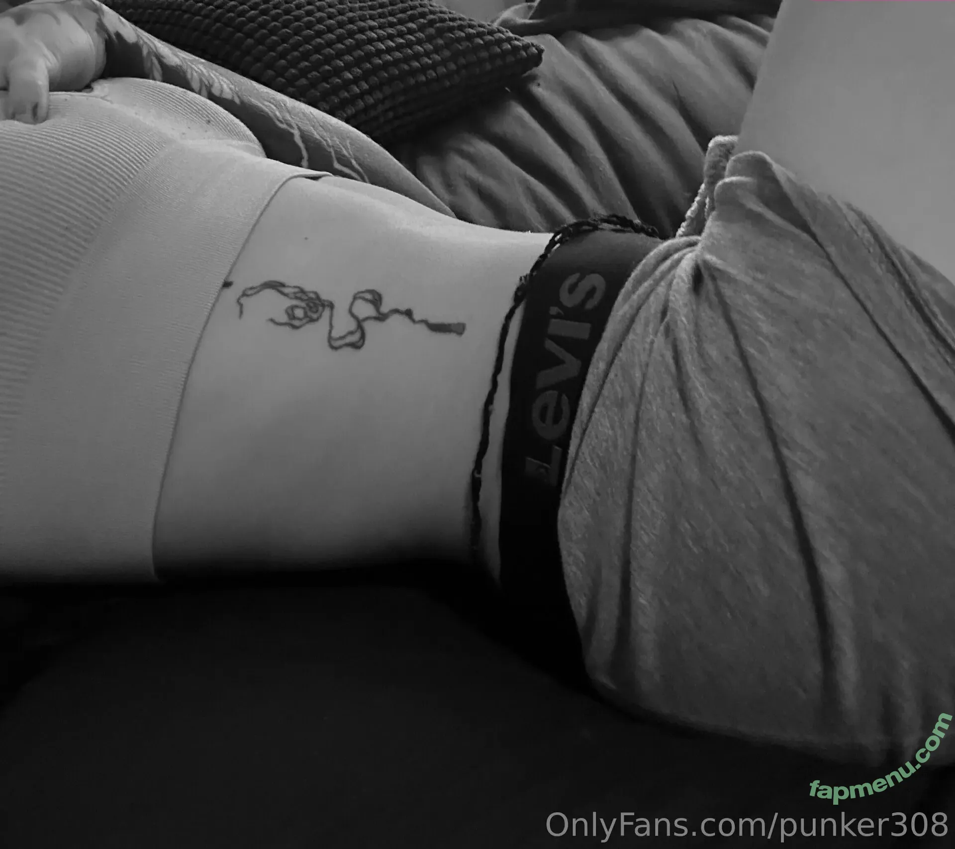 punker308 nude photo #0022 (punker308)