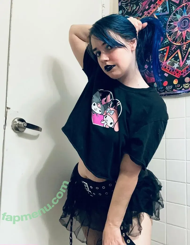 punkrockerxxx26 nude photo #0001 (punkrockerxxx26)