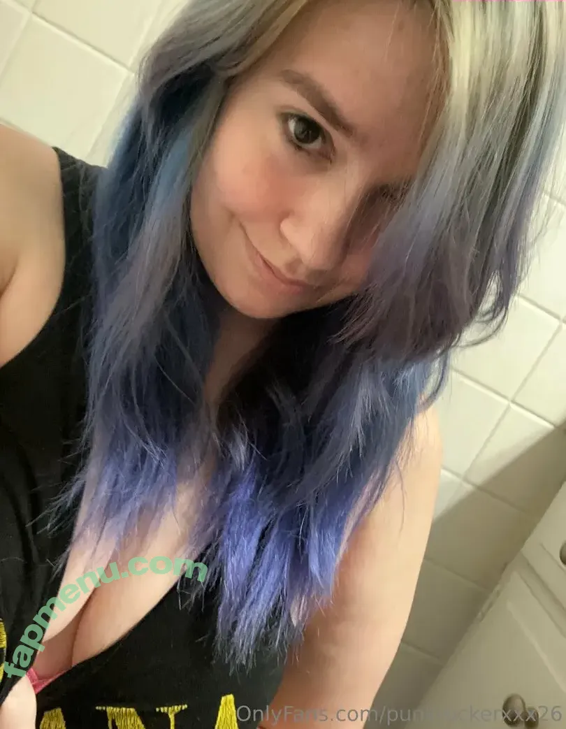 punkrockerxxx26 nude photo #0038 (punkrockerxxx26)