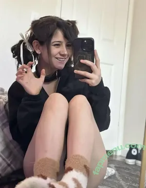  nude photo #0002