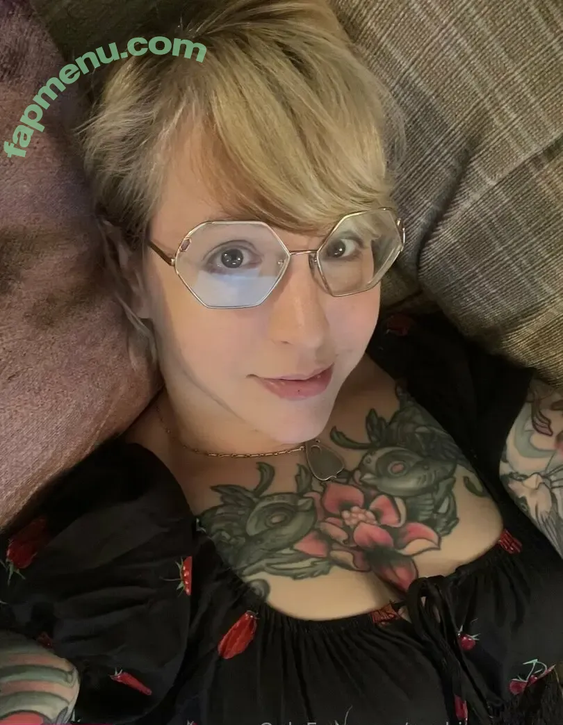 PushingUpRoses nude photo #0611 (roseanders)