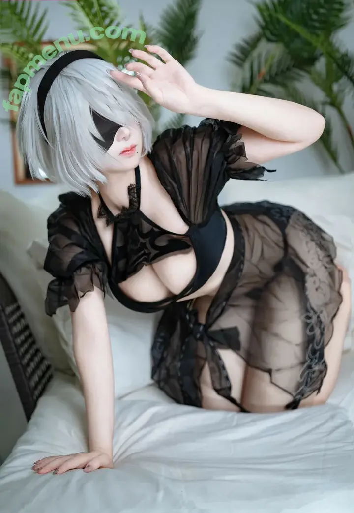 Puutin_cos nude photo #0188 (puputar)