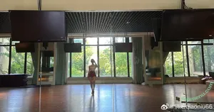 QiaoniuTT / qiaoniu_tt / 俏妞 nude photo #6443