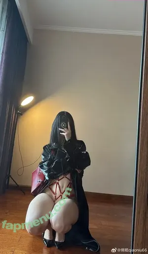 QiaoniuTT / qiaoniu_tt / 俏妞 nude photo #6577