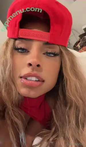 qimmahrussofree / qimmahrusso nude photo #0015