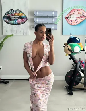 qimmahrussofree / qimmahrusso nude photo #0021