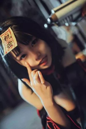 qiyuemiaozi / qiyuemiaozi97 / 七月喵子 nude photo #0253