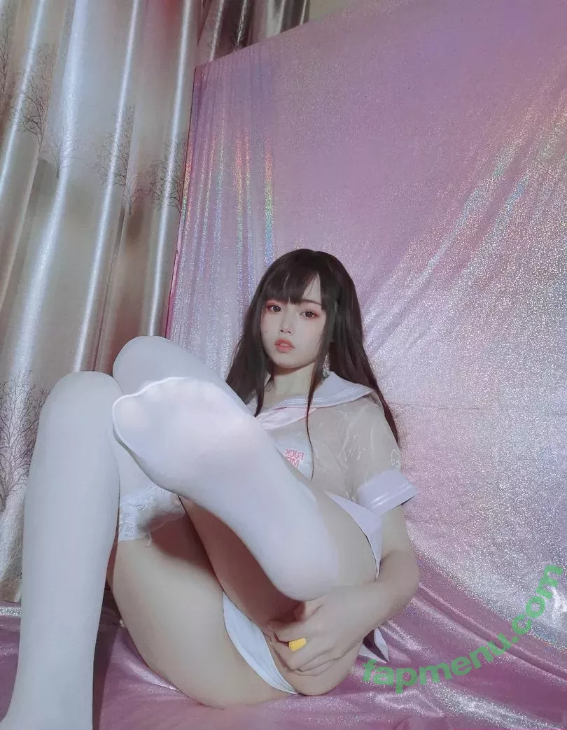 qiyuemiaozi nude photo #0043 (qiyuemiaozi97 / 七月喵子)