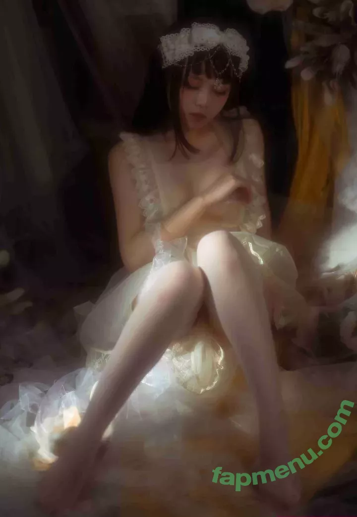 qiyuemiaozi nude photo #0241 (qiyuemiaozi97 / 七月喵子)