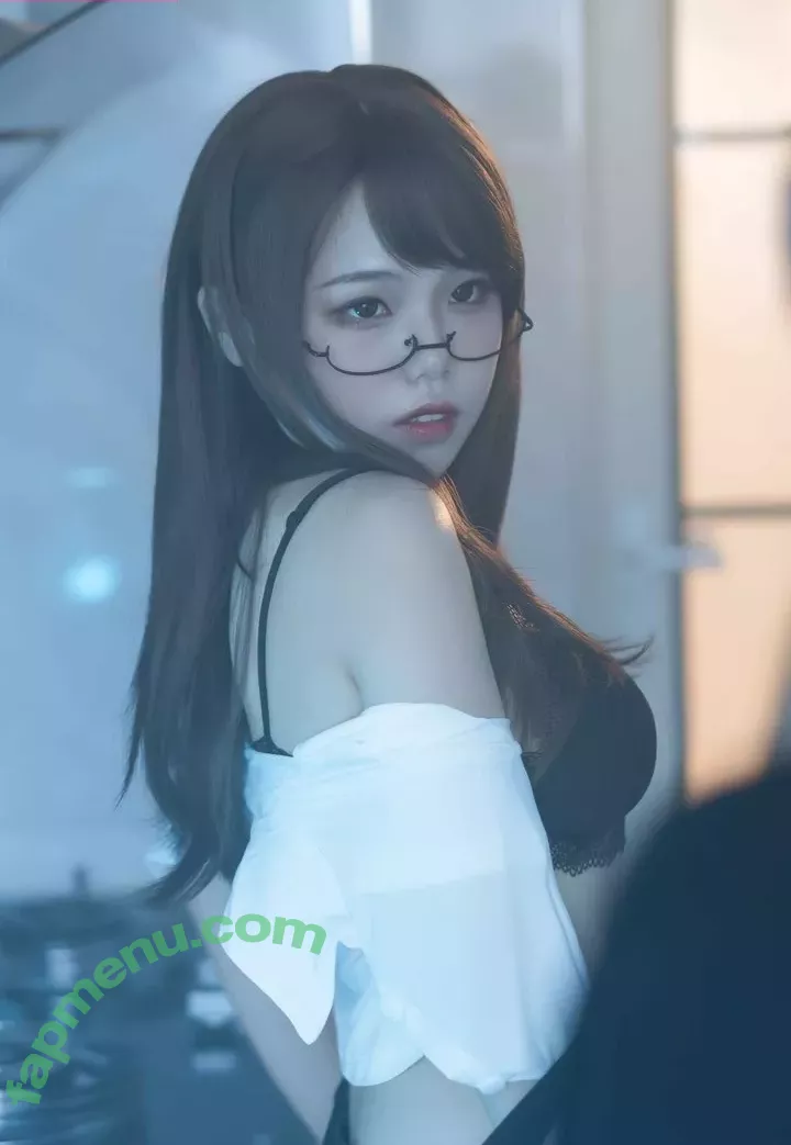 qiyuemiaozi nude photo #0276 (qiyuemiaozi97 / 七月喵子)
