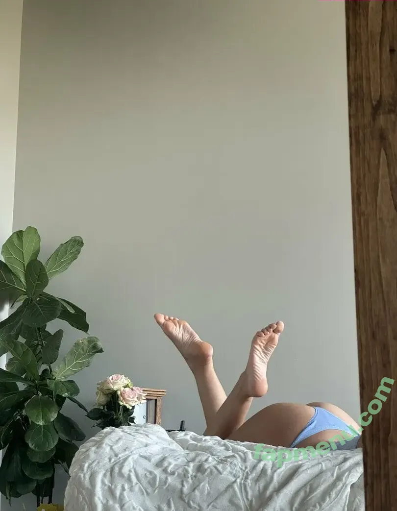 Queen Ally Findom Femdom nude photo #0007 (missally00 / queenally22)