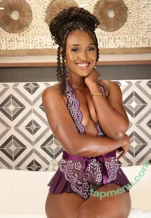Queen Aminata / Queenaminata / amisylle / amisylle - AEW nude photo #0126
