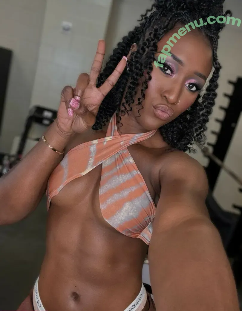 Queen Aminata nude photo #0095 (Queenaminata / amisylle / amisylle - AEW)