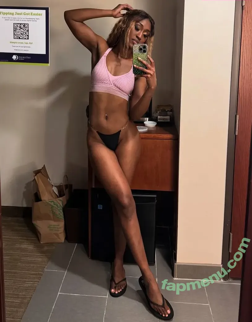 Queen Aminata nude photo #0104 (Queenaminata / amisylle / amisylle - AEW)