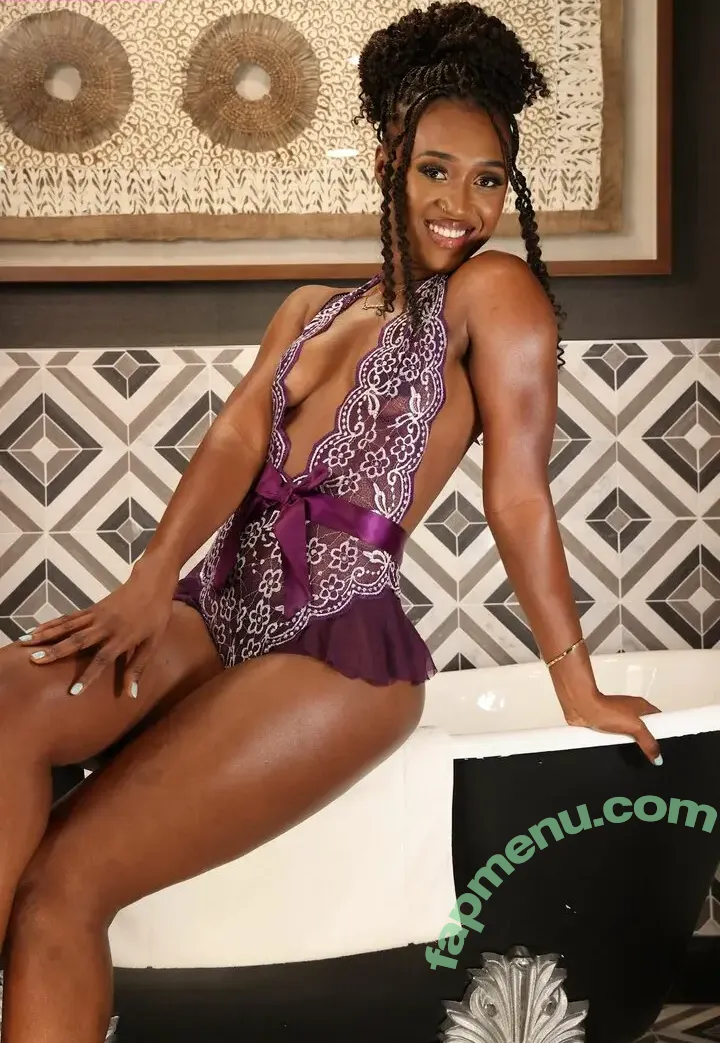 Queen Aminata nude photo #0118 (Queenaminata / amisylle / amisylle - AEW)