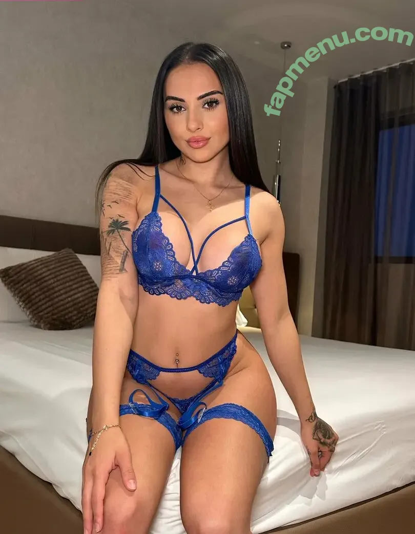 Queen_Andrea nude photo #0007 (Queen Andrea)