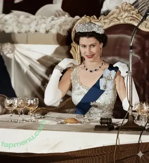 Queen Elizabeth II / theroyalfamily nude photo #0006