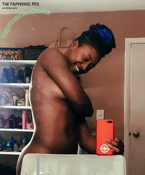  nude photo #0003