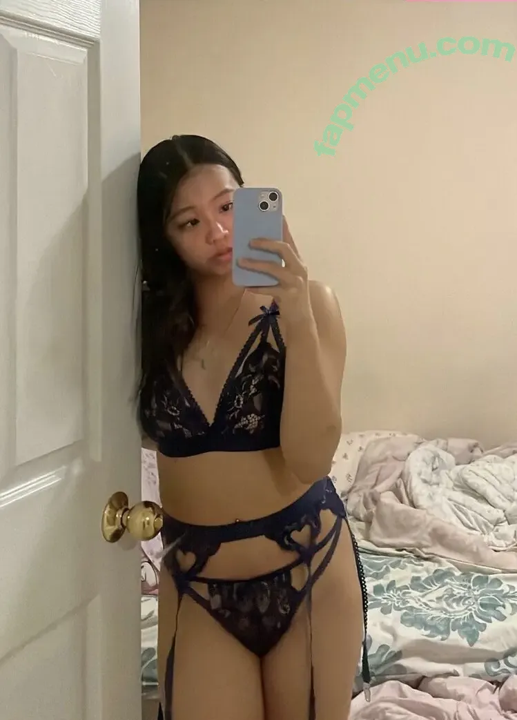 queenbaddii nude photo #0031 (queenbaddiiv)
