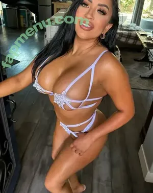 Queenbeeortega / queenbee_ortega nude photo #0025