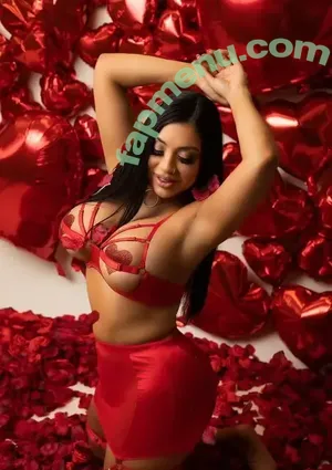 Queenbeeortega / queenbee_ortega nude photo #0039