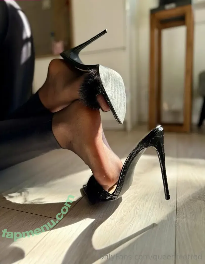 queenfeetred nude photo #0008 (queenfeetred_3)