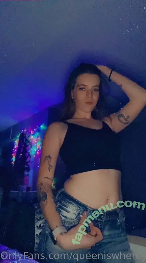 queeniswhereyouneedtobe nude photo #0010 (queeniswhereyouneedtobe)