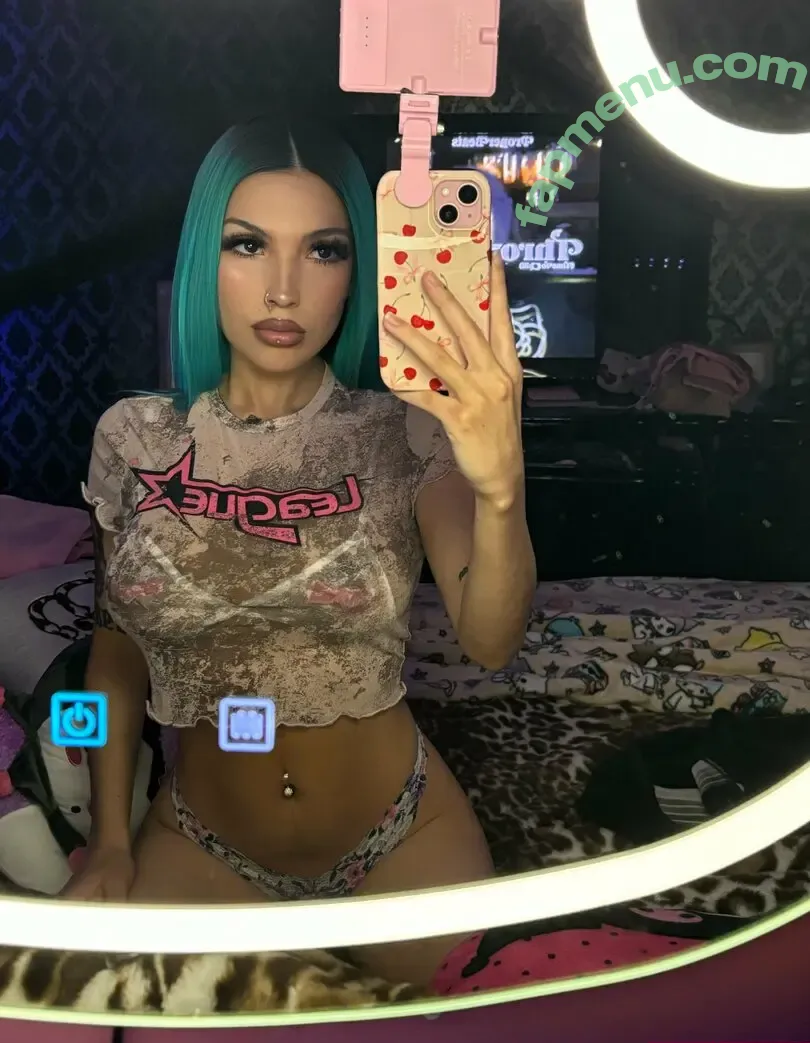 queenjokerrx2 nude photo #0012 (queenjokerrx2)