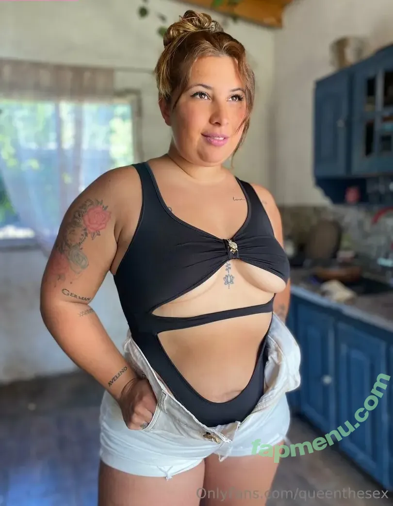 queenthesex nude photo #0009 (yesterdaysgarbage)
