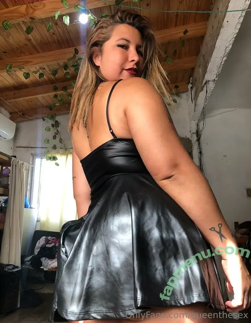 queenthesex nude photo #0031 (yesterdaysgarbage)