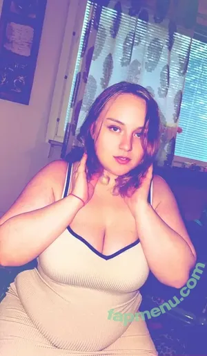 queentuhmis / queeneth_beautyhome nude photo #0076