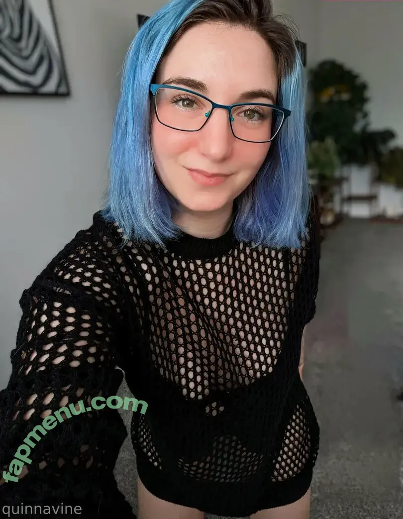 quinn.avine nude photo #0004 (quinnavine)