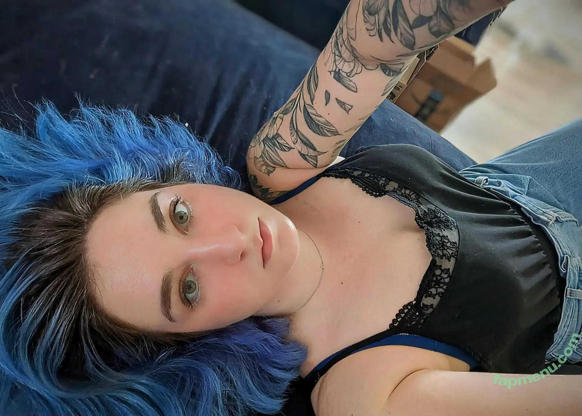 quinn.avine nude photo #0008 (quinnavine)