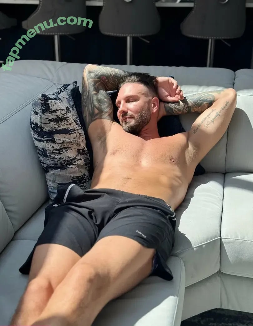 quintonjames nude photo #0015 (thequintonjameslife)