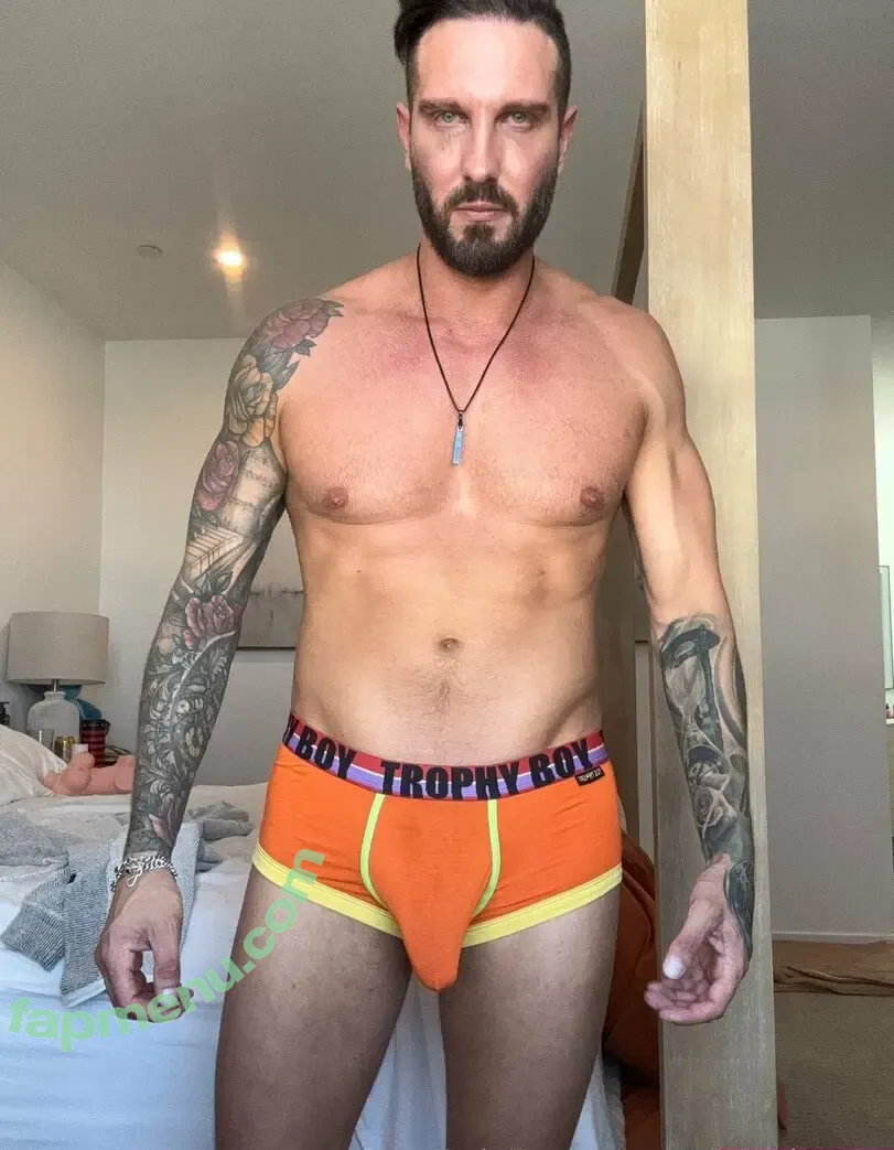 quintonjames nude photo #0039 (thequintonjameslife)