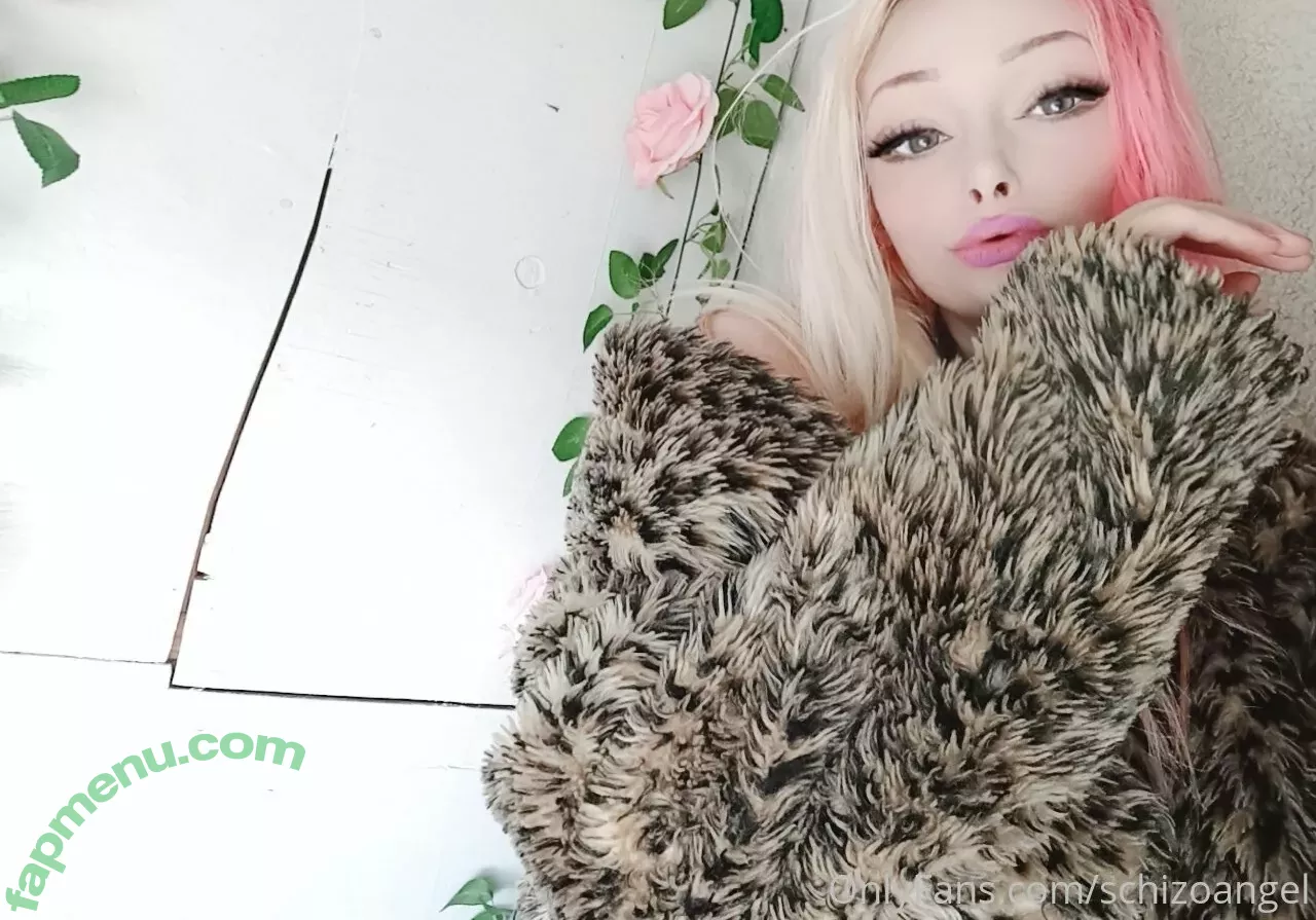 qweenaudrey nude photo #0009 (audreyqween)