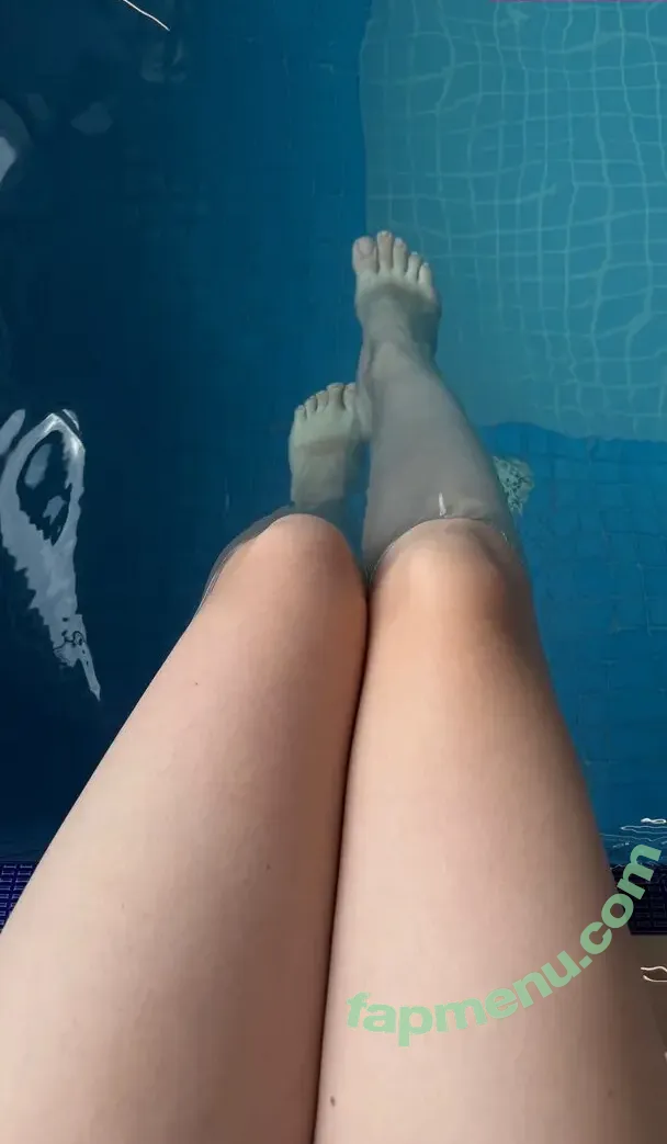 Raccoon ASMR nude photo #0011 (Alina / raccoon.asmr)