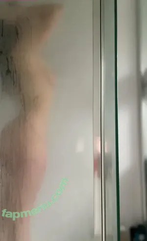 rachaelryebread / rachaelbrady / rileywaifu / rilezy nude photo #0011