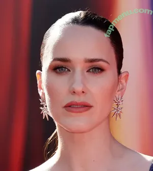 Rachel Brosnahan / Marvelous Mrs. Maisel / rachelbrosnahan nude photo #0926