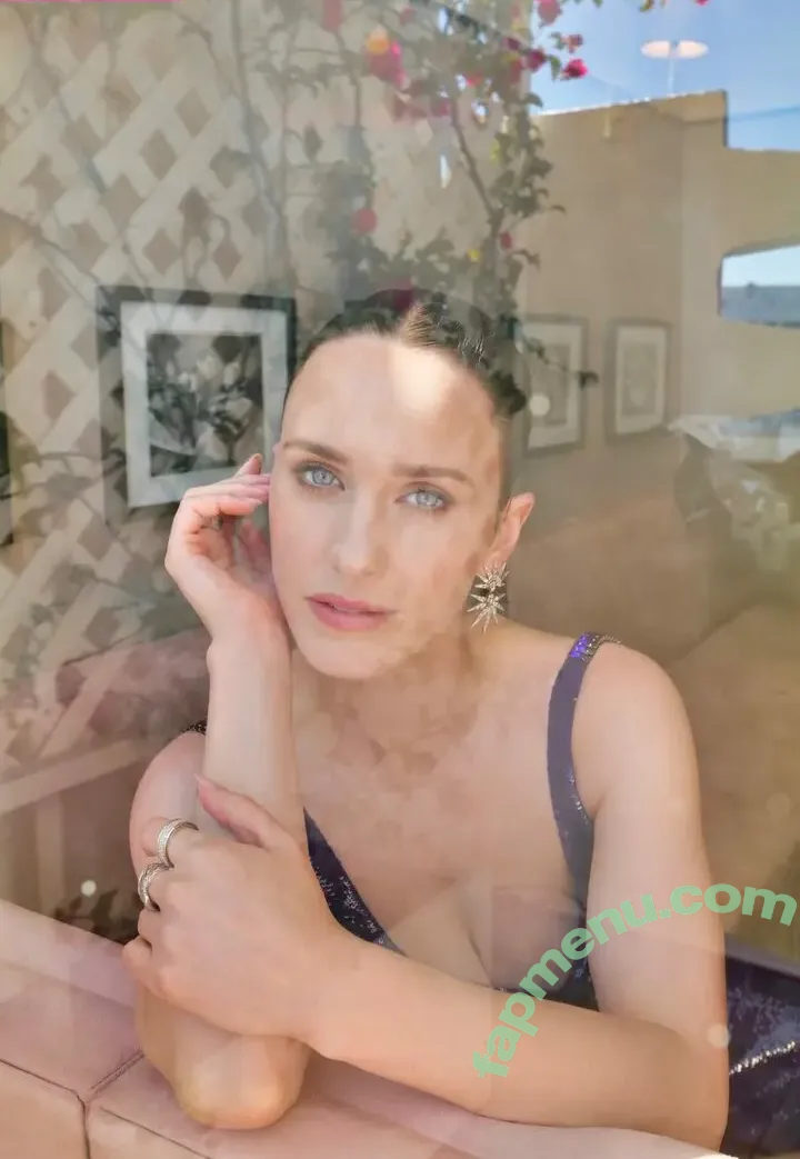 Rachel Brosnahan nude photo #0948 (Marvelous Mrs. Maisel / rachelbrosnahan)