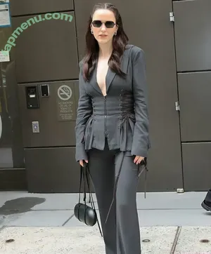 Rachel Brosnahan / Marvelous Mrs. Maisel / rachelbrosnahan nude photo #1012