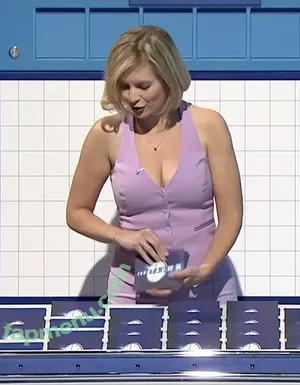 Rachel Riley / RachelRileyRR / rileywaifu nude photo #0393