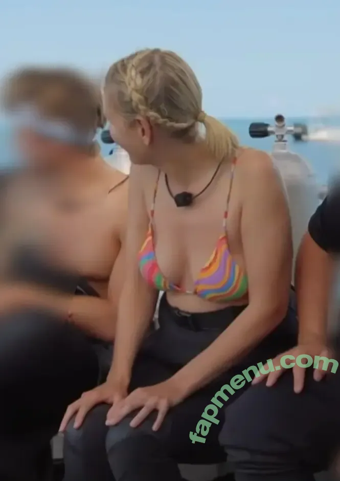 Rachel Riley nude photo #0382 (RachelRileyRR / rileywaifu)