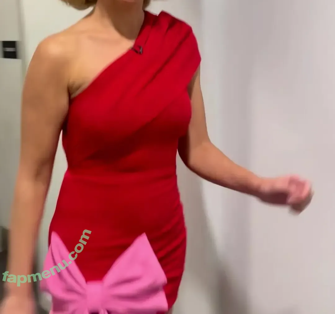 Rachel Riley nude photo #0424 (RachelRileyRR / rileywaifu)