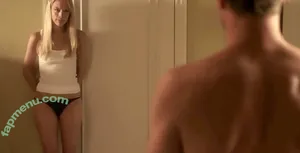 Rachel Skarsten / rachieskarsten nude photo #0040