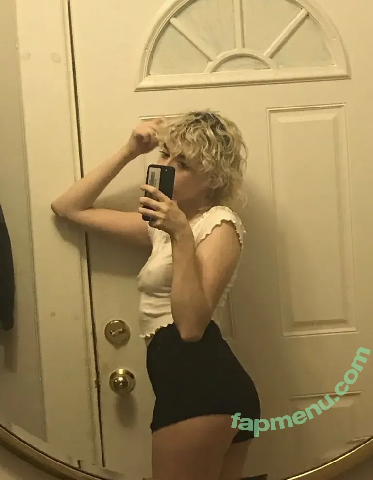 Rachel Yara nude photo #0006 (bugposting / bugsbugsbugsbugs)