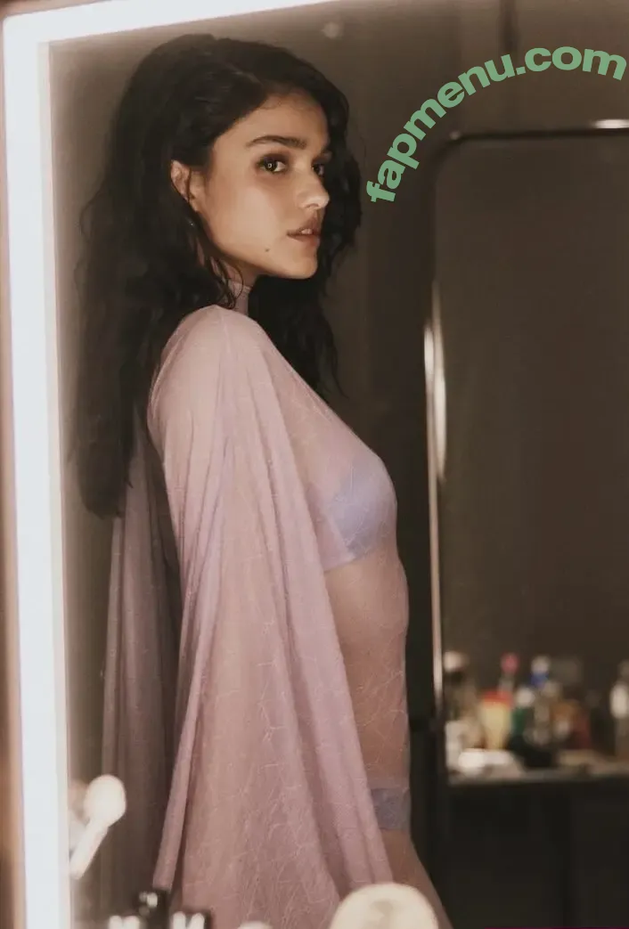 Rachel Zegler nude photo #1969 (rachelzegler / rachmariexoxo)
