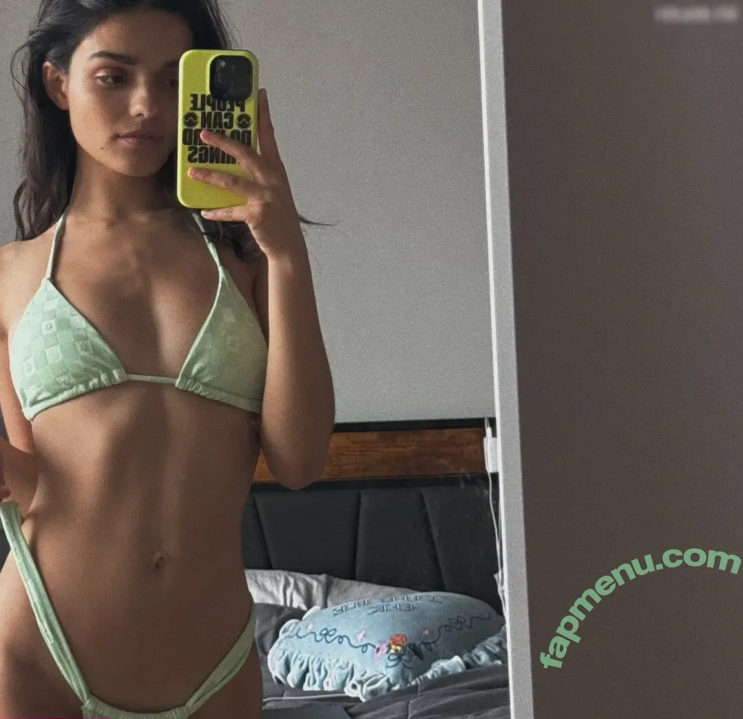 Rachel Zegler nude photo #1992 (rachelzegler / rachmariexoxo)