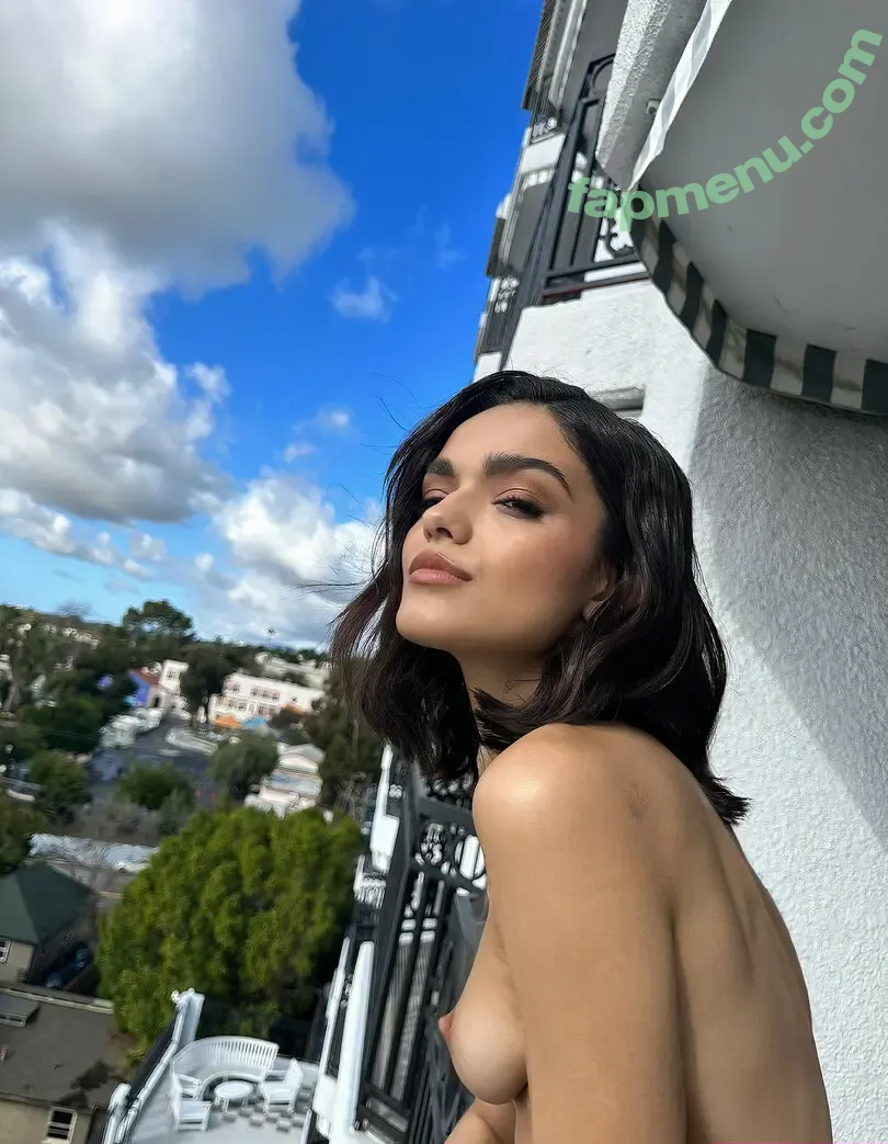 Rachel Zegler nude photo #2026 (rachelzegler / rachmariexoxo)
